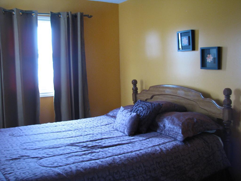 Right Off Da Boat B&B Channel Port aux Basques Ruang foto