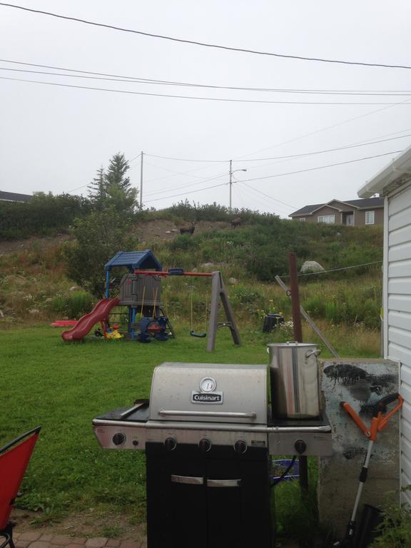 Right Off Da Boat B&B Channel Port aux Basques Bagian luar foto
